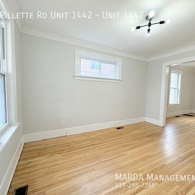 RENOVATED 2-BEDROOM/1-BATH HOME + UTILITIES - Photo 1