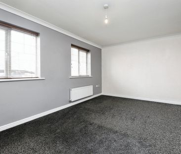 Evergreen Close - Photo 5