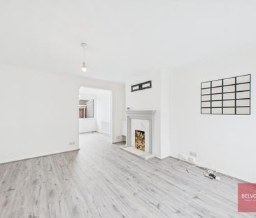 2 bedroom semi-detached house to rent - Photo 3