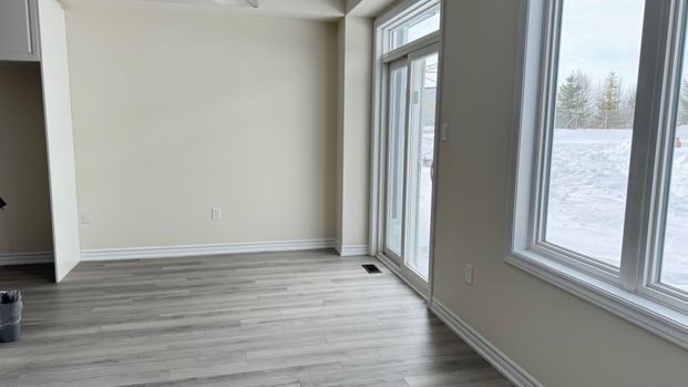 For Lease - 150 Molozzi Street, Erin, Ontario - Photo 1