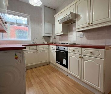 2 bedroom flat to rent - Photo 6