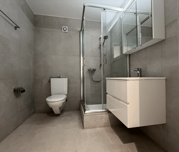 Charmante 5-Zimmer-Dachwohnung in Winkel – sofort verfügbar! - Photo 3