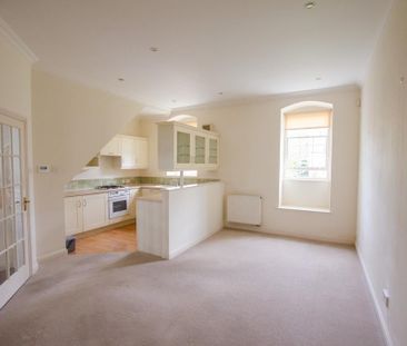 2 bedroom semi-detached house to rent - Photo 3