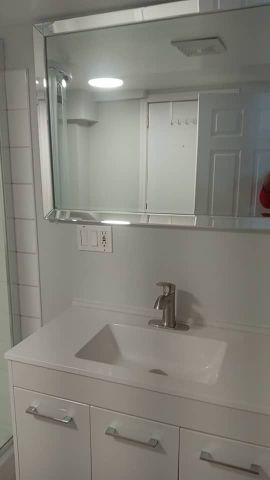For Lease - 631 Crerar Avenue, Oshawa, Ontario - Photo 3