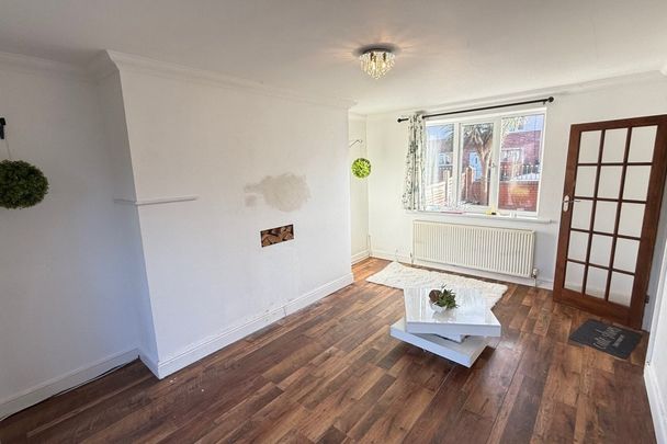 Deightonby Street, Thurnscoe, ROTHERHAM - Photo 1