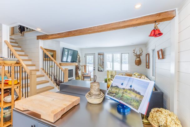 For Lease - 929 Muskoka 3 Road, Huntsville, Ontario - Photo 1