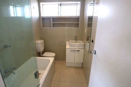 Prime Location & Lifestyle! - Photo 4