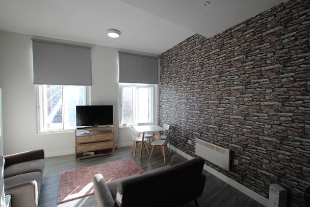 31a Long Row - Photo 1