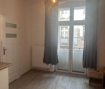 Bezczynszowa kawalerka pod wynajem - Photo 1