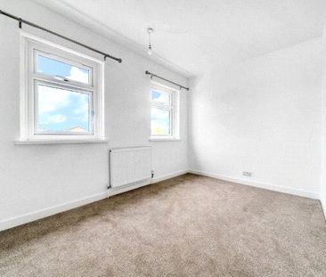 Malta Road, Deepcut, Camberley, Surrey, GU16 - Photo 6