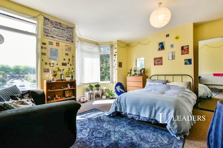 7 bedroom house to rent Mauldeth Road, Manchester, M20 - Photo 3