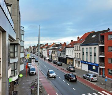 Lichtrijk appartement met terras in de Boelare te Eeklo! - Photo 4