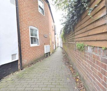 Fletchers Alley, Tewkesbury, Gloucestershire, GL20 - Photo 1