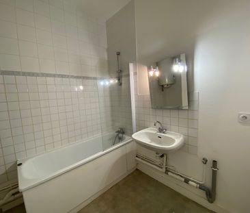 Location Appartement 2 pièces 47m² BESANCON 25000 - Photo 5