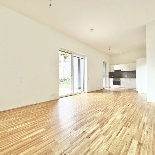 GARTENTRAUM | OPTIMAL AUFGETEILTE 3 ZIMMER | HOCHWERTIGE AUSSTATTUNG | TOPLAGE - Photo 1