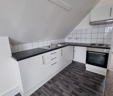 2 Bed Flat, Leicester Road, CR0 - Photo 3
