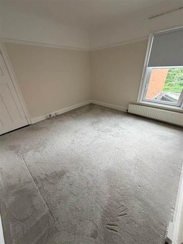 9 Parkmount Road, Belfast, BT15 4EQ - Photo 3