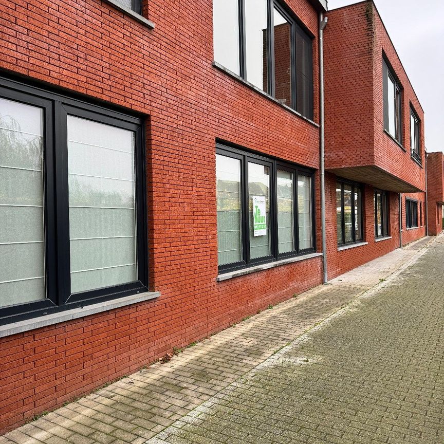 Rustig gelegen appartement met 1 slaapkamer te Koekelare - Foto 1