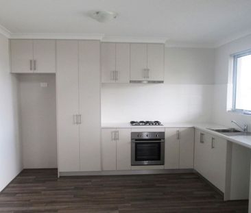 Top Floor Apartment in Prime Location - Photo 4