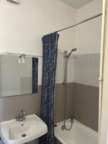 Location Appartement 2 pièces 49m² NANCY 54000 - Photo 5