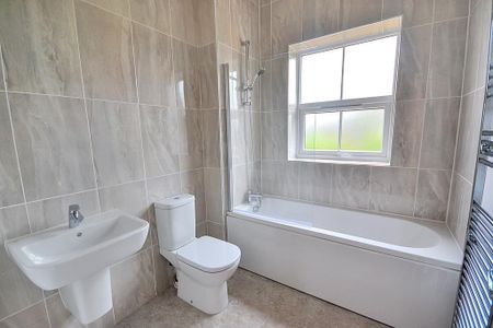 3 bedroom townhouse to rent - Photo 4