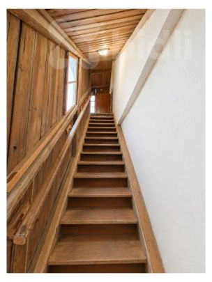Pronájem prostorného bytu 150 m² se zahradou, Hostinné - Фото 1