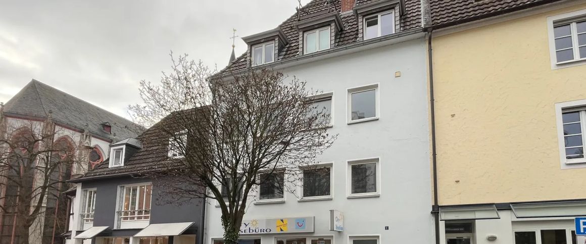 Charmante 2-Zimmer-Wohnung mit Balkon im Zentrum von Siegburg - Photo 1