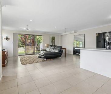 Comfortable 3 Bedroom Duplex in Coomera! - Photo 1