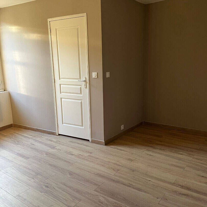 Location maison 4 pièces 87.08 m² à Saint-Jean-le-Vieux (01640) - Photo 1