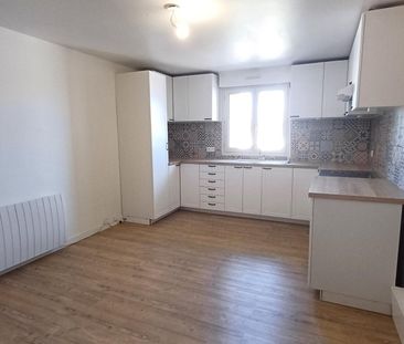 location Appartement T2 DE 52.02m² À LA QUEUE EN BRIE - Photo 1