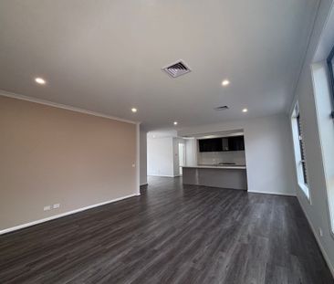 Space, Style & Security: Your Ideal Family Home Awaits - Photo 5