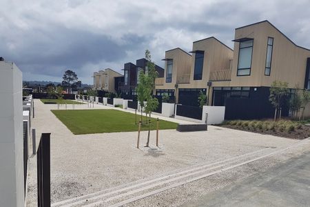 Hobsonville, 244 Hobsonville Point Road - Photo 3