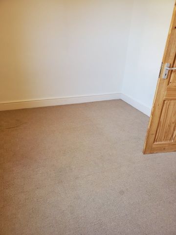 5 Bed Terraced House, Highbury Road, B14 - Photo 2