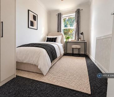 3 bedroom terraced house to rent - Photo 5
