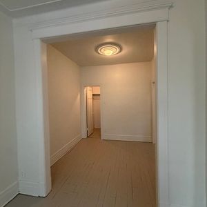 Charmant 3 1/2 à Louer - Photo 3