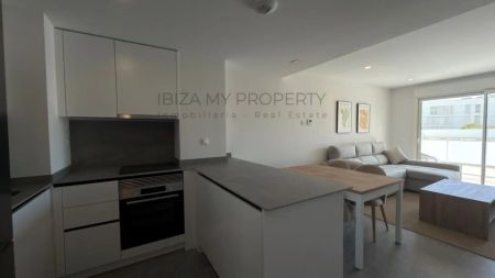 Apartamento de alquiler en Avenida Pere Matutes Noguera, Ses Figueretes - Platja d'en Bossa - Cas Serres - Foto 5