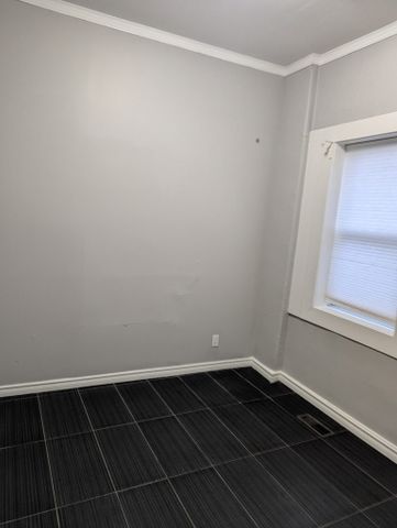 For Lease - 1184 Cannon Street, Hamilton, Ontario - Photo 2