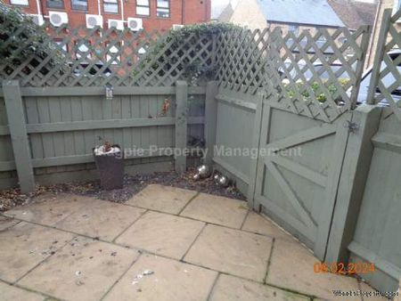 3 bedroom property to rent in St Neots - Photo 5