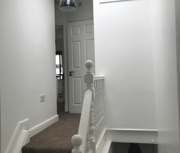 Cowbridge Road East, Cardiff, Canton - Photo 3