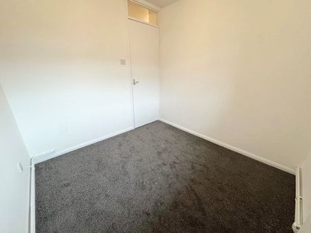 Staplehurst Close, Southampton - Photo 2