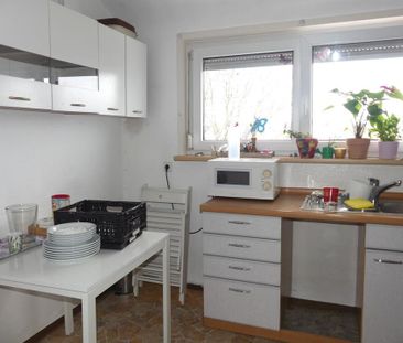 Ihr neues Zuhause: Gemütliche 3-Zimmer-Dachgeschosswohnung in guter... - Foto 4