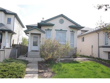 7241 Laguna Way NE, Calgary - Photo 4