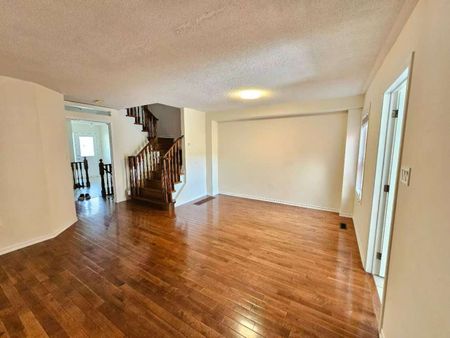 For Lease - 56 Briarcrest Drive, Markham, Ontario - Photo 4