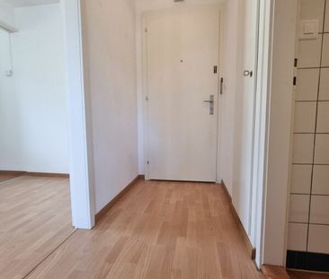 2.5-Zimmerwohnung mitten in Biel zu vermieten - Photo 3