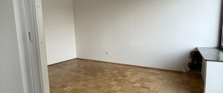 Lichtdurchflutete 3,5-Zimmer-Wohnung mit Balkon - Photo 1