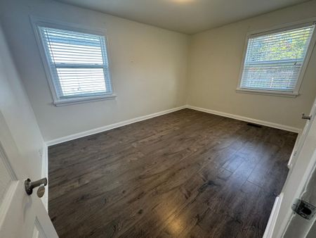 For Lease - 97 Central Park Boulevard Unit# Upper, Oshawa, Ontario - Photo 4