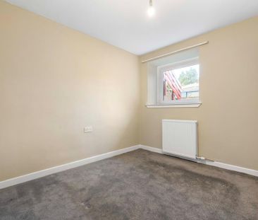 2 bedroom maisonette to rent - Photo 5