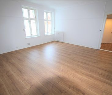 JERNBANEGADE 19B,2 6000 KOLDING – DELEVENLIG LEJLIGHED I GÅGADEN - Photo 3