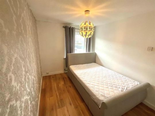 72 Glenbane Avenue, Newtownabbey, BT37 9JW - Photo 1