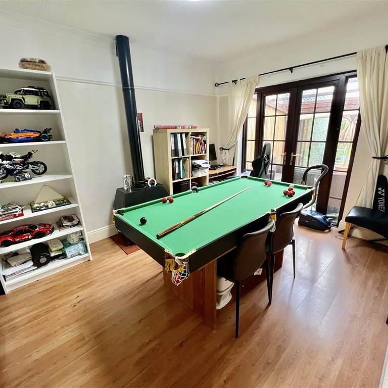 4 Cregagh Park East, Cregagh, Belfast, BT6 9LG - Photo 1